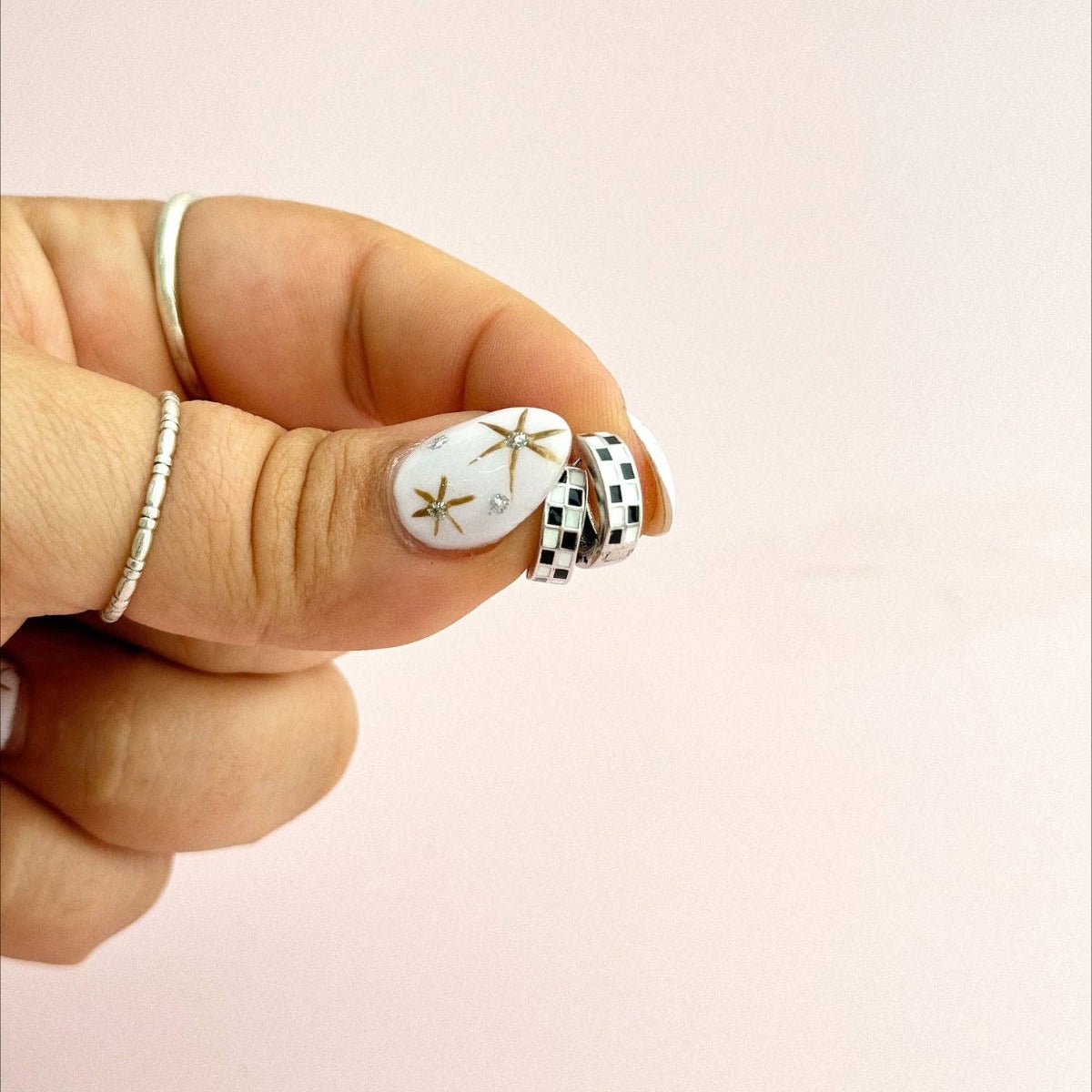 Sk8er Girl Checkered Huggies: Gold - Twirls + Twigs
