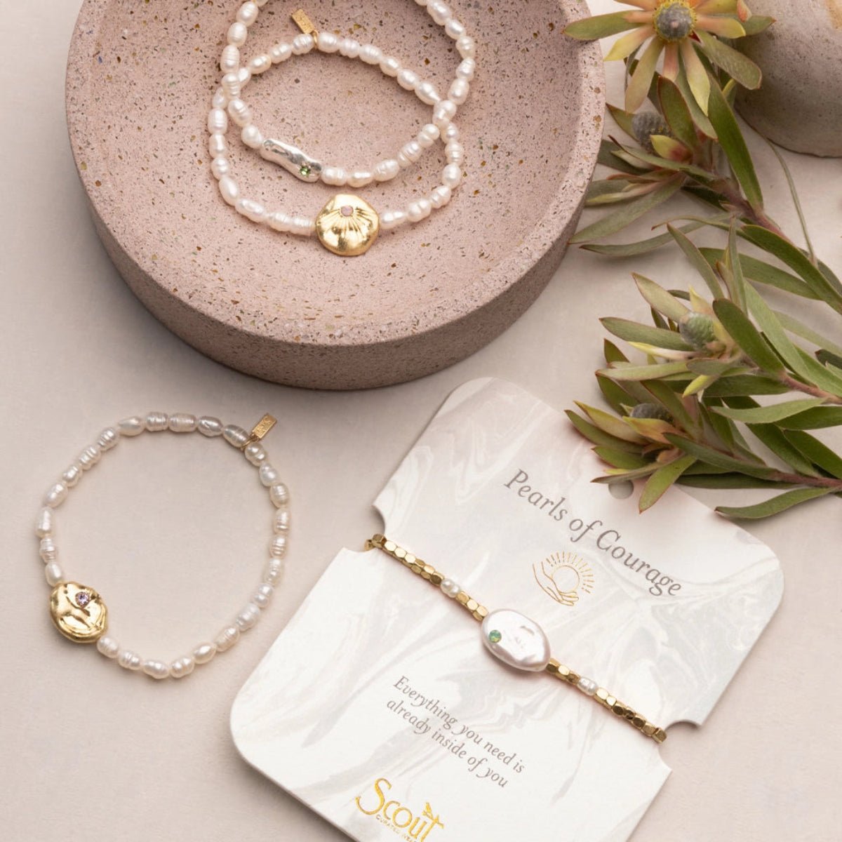 Pearl Affirmation Bracelet - Love/Gold - Twirls + Twigs