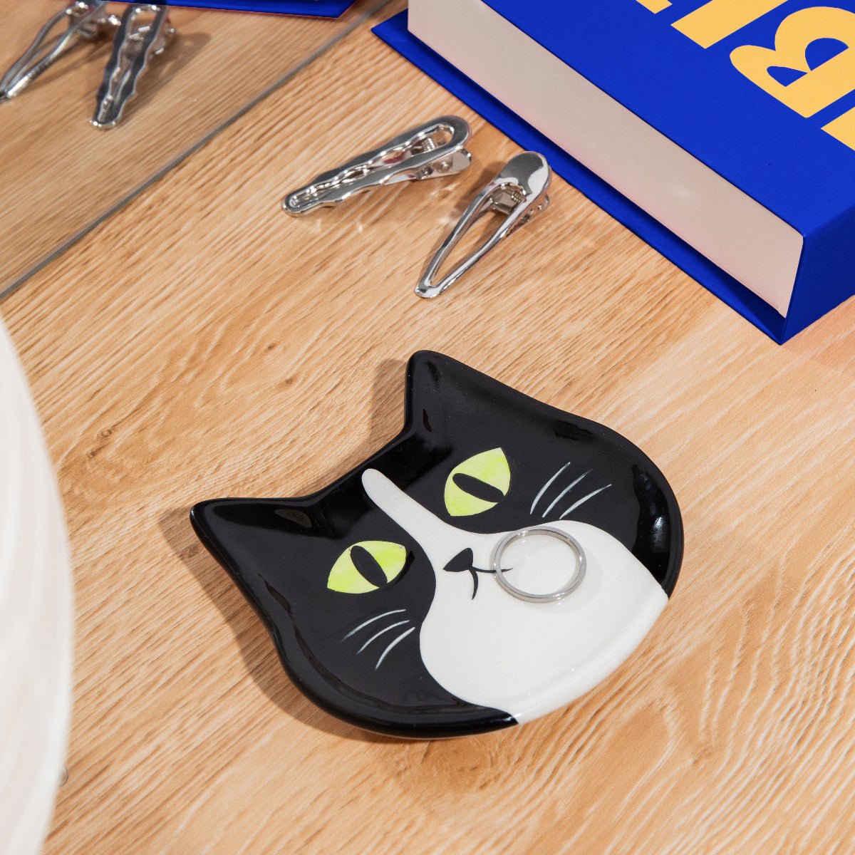 Trinket Tray Cat - Twirls + Twigs