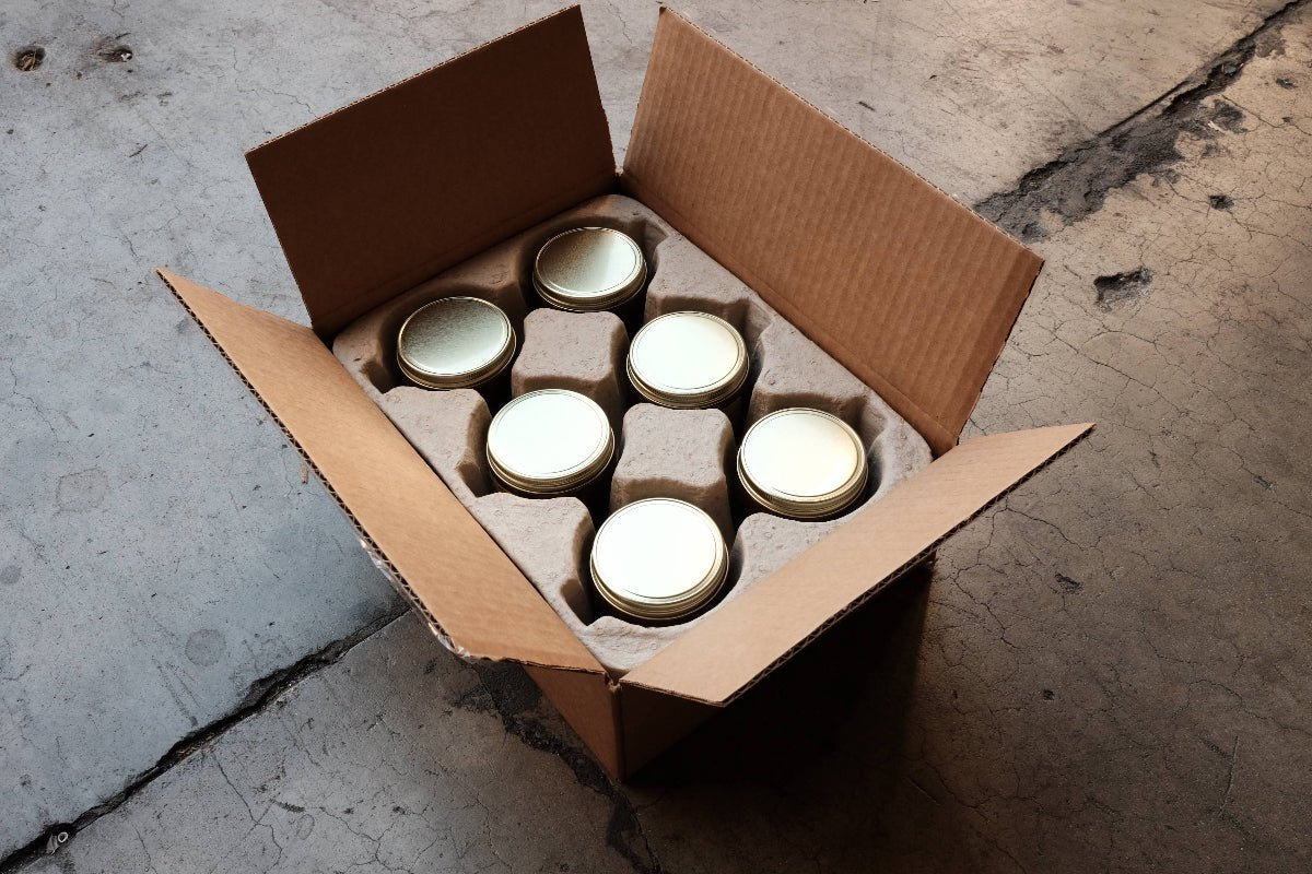 Piñon Standard Soy Candle: 7.2 oz - Twirls + Twigs