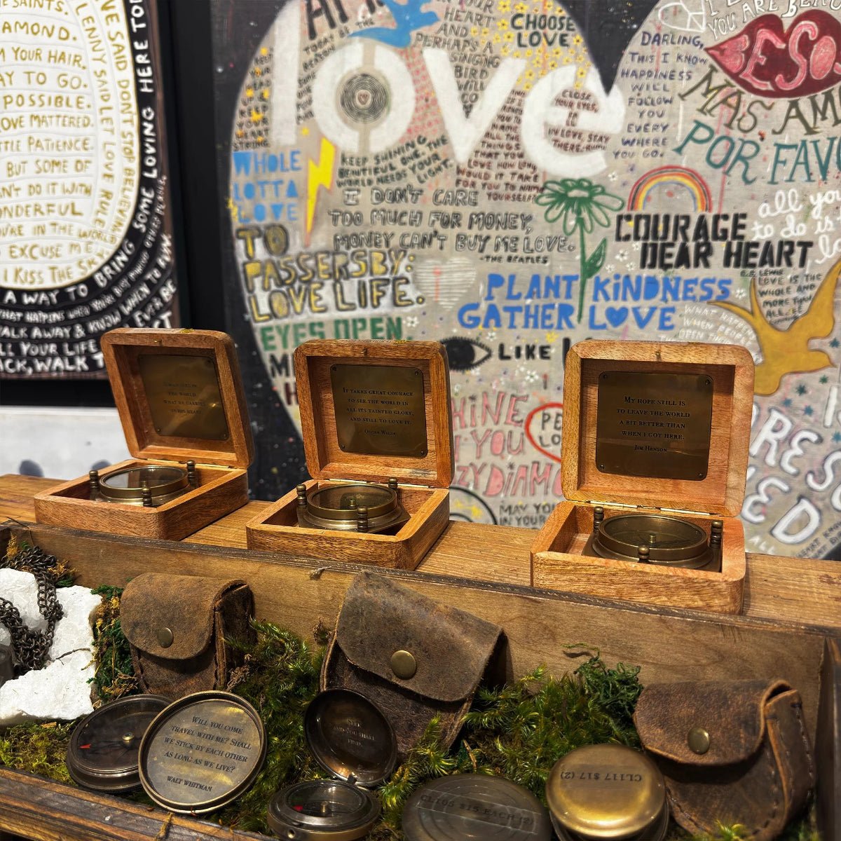 Oscar Wilde Tripod Compass in Wooden Box - Twirls + Twigs
