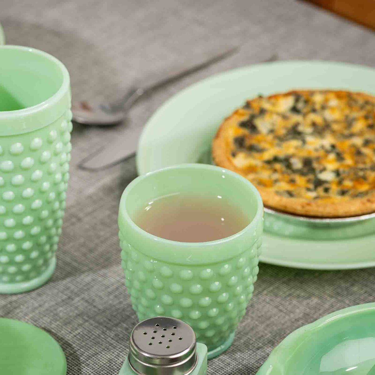 Jadeite Glass Collection™ 9.5oz Tumbler - Twirls + Twigs