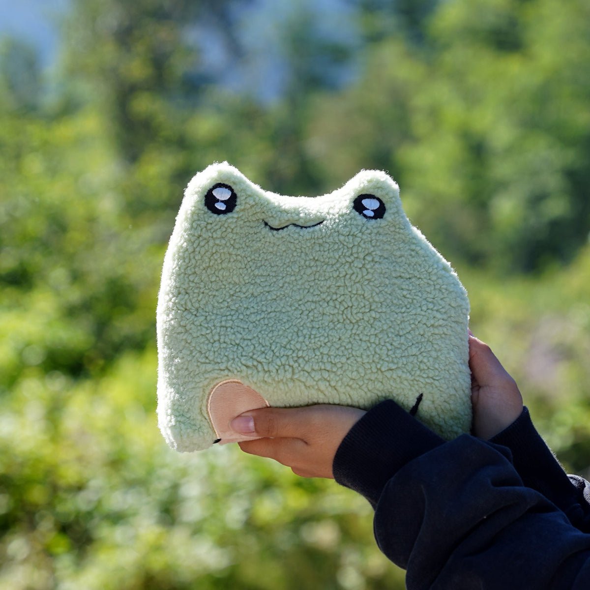 Slippy the Frog - Heating Weighted Plushie - Twirls + Twigs