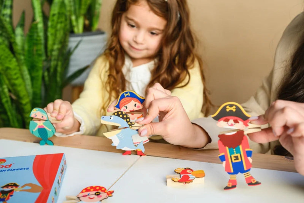 Clothespin Puppets Pirates - Twirls + Twigs