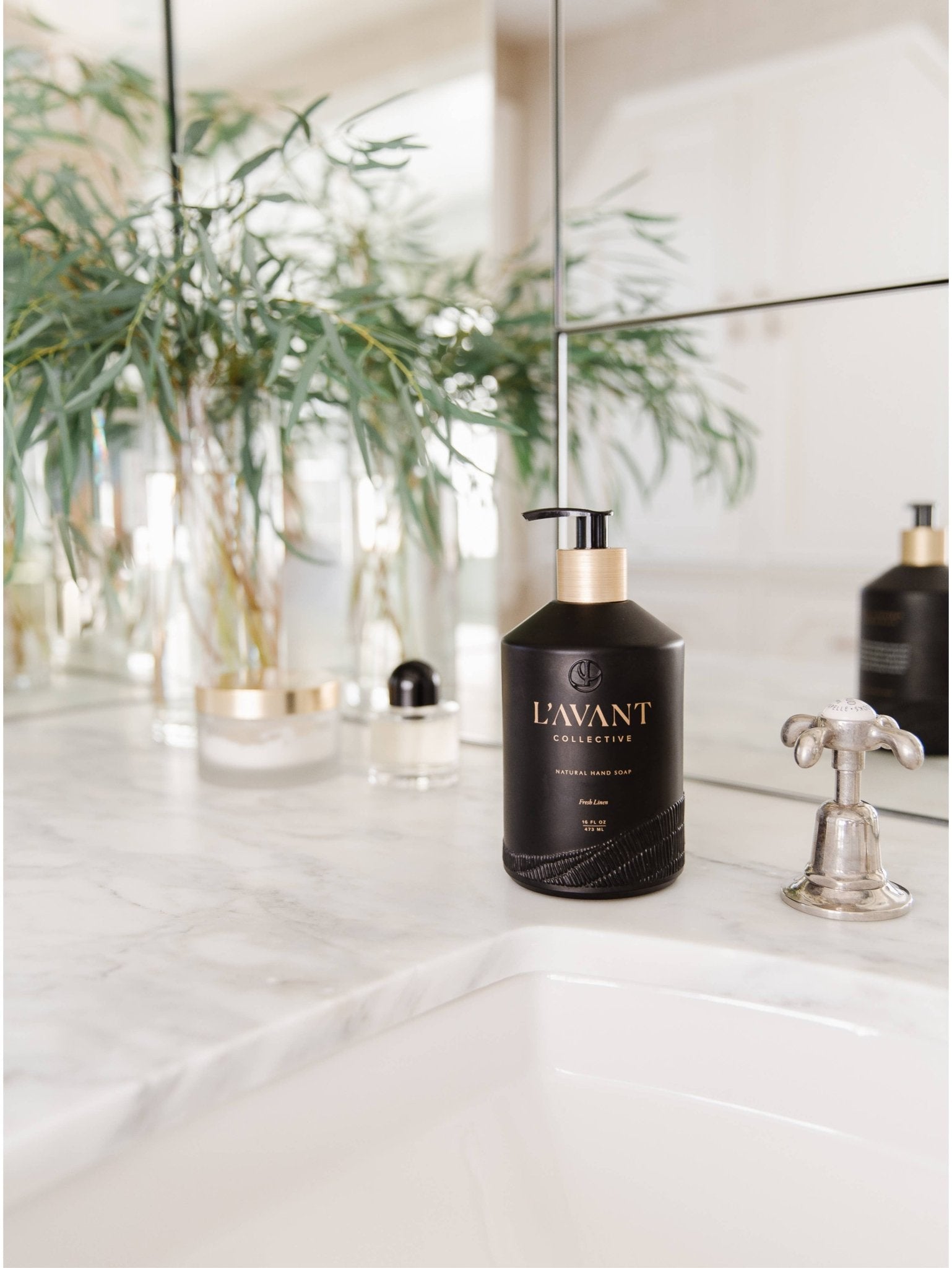 Fresh Linen Hand Soap - Twirls + Twigs