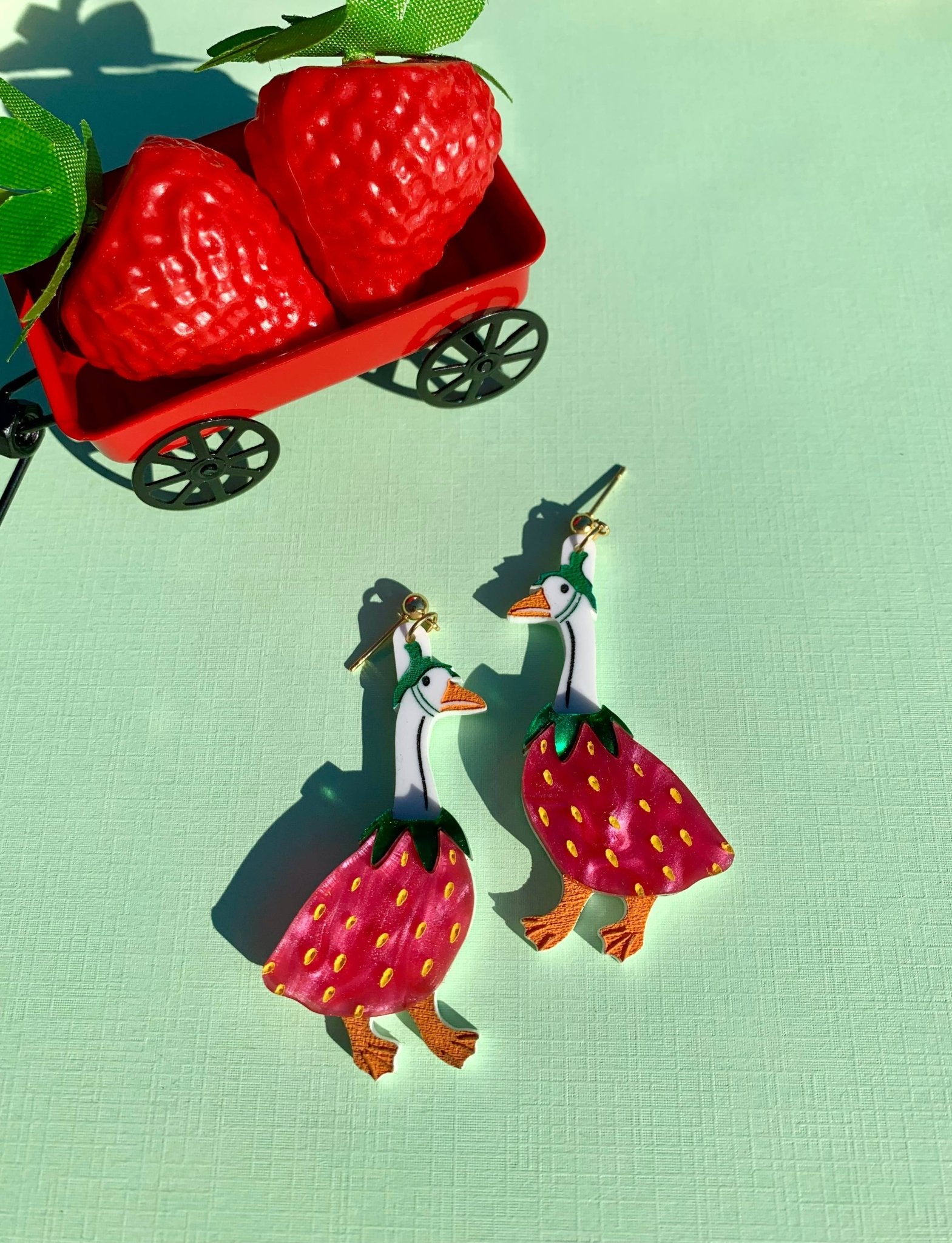 Gooseberry 🍓 - Twirls + Twigs