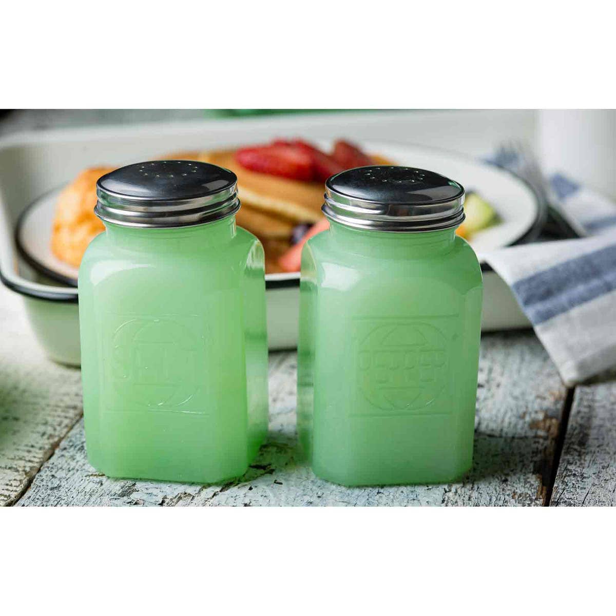 Jadeite salt and pepper 2024 shakers